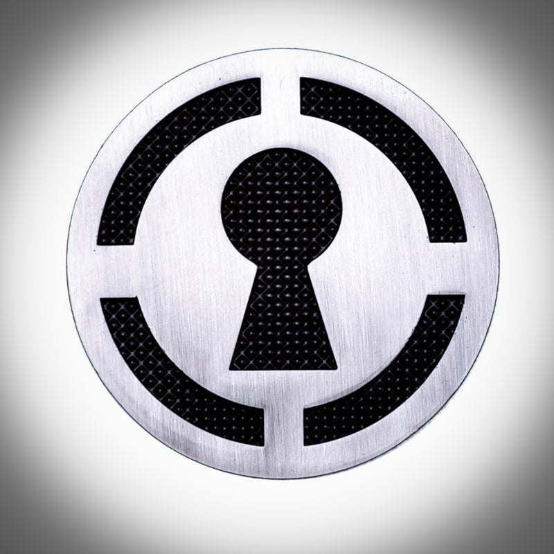 Pinnacle Coin Logo