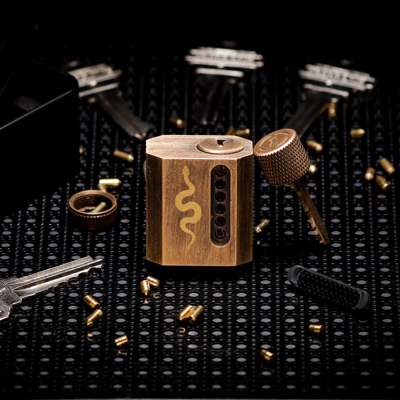 Sidewinder Custom Lock
