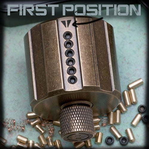 Sparrows Revolver Lock and Tin